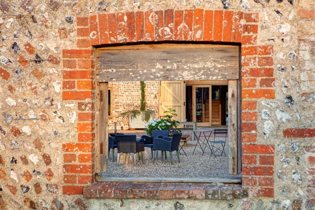 Flint Barns, Rathfinny Wine Estate Hotel Bishopstone (East Sussex)
